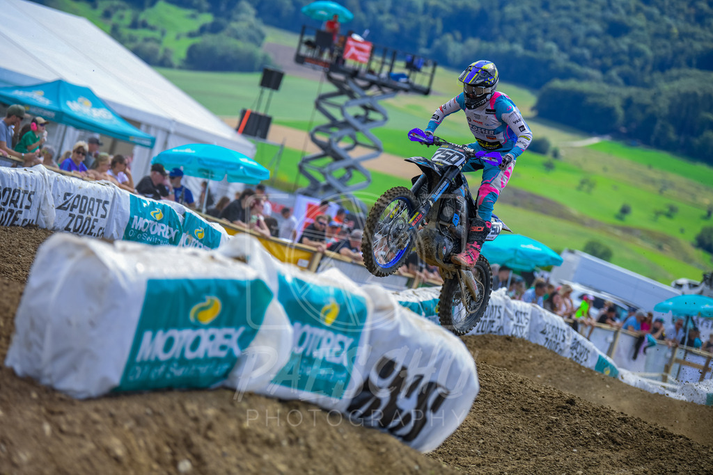 MX1 (201) | Paeschuphoto Shop - Wer nicht sucht der auch nicht findet.Ob Motocrossbilder oder von einem besuchtem Spiel, Hauptsache Action. - Realisiert mit Pictrs.com