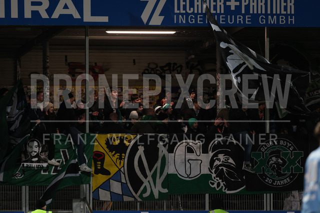 TSV Egger Glas Hartberg vs SV Oberbank Ried – Austrian Bundesliga Match | The image shows the fans from Ried, at the Bundesliga match TSV Hartberg vs SV Ried at Profertil Arena Hartberg. 22.11.2025