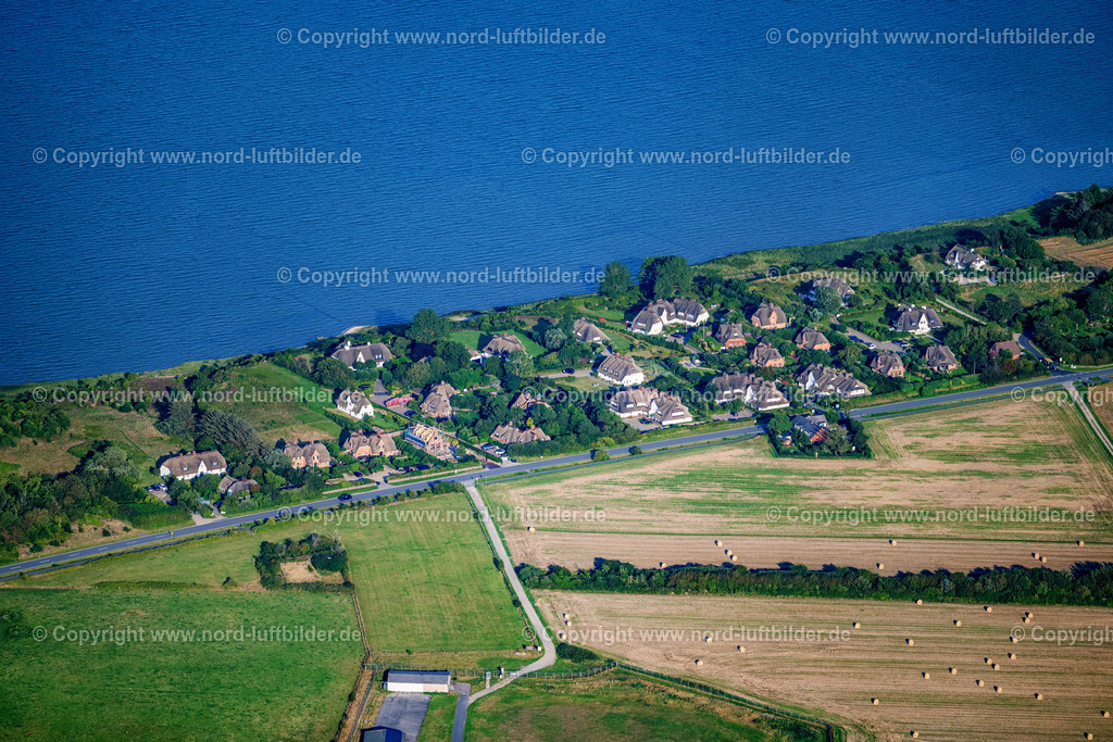 Sylt_Keitum_Klentertal_ELS_6980130825 | KEITUM 13.08.2025 Ortsansicht an der Meeres-Küste im Ortsteil Klentertal in Keitum auf der Insel Sylt im Bundesland Schleswig-Holstein, Deutschland. // Town view on the sea coast in the district Klentertal in Keitum on the island Sylt in the state Schleswig-Holstein, Germany. Foto: Martin Elsen