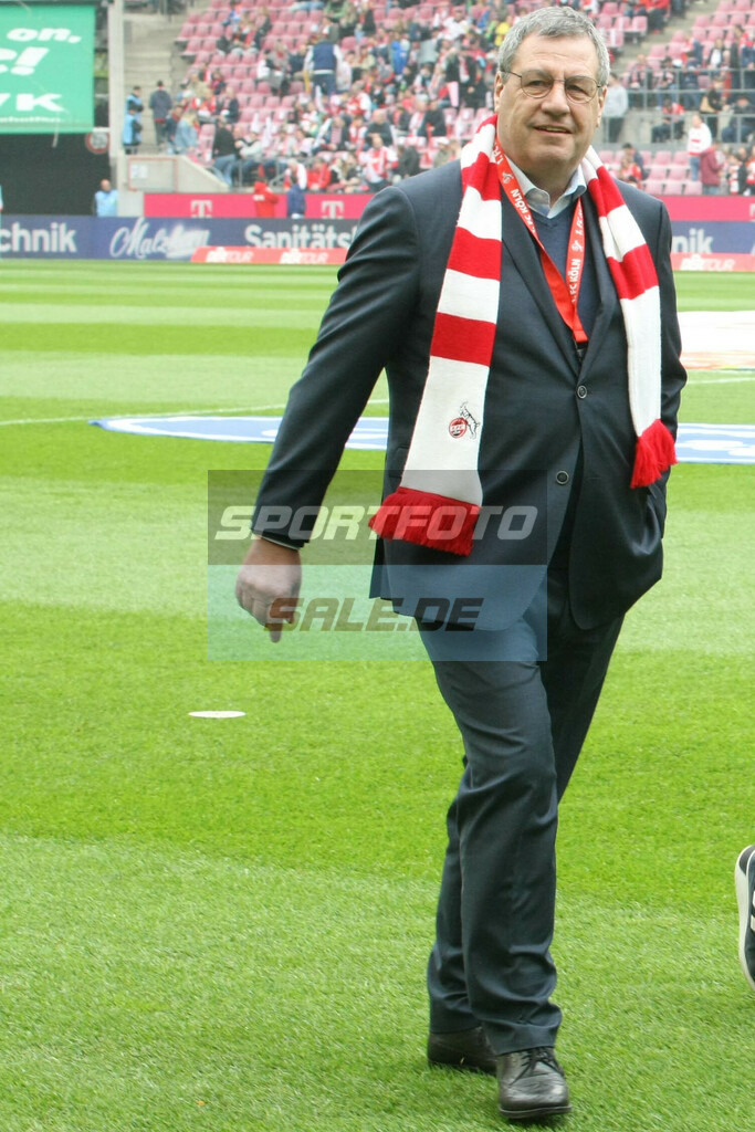 1. FC Köln - SC Freiburg | FC Präsident Werner Wolf - © Sportfoto-Sale (MK) - Realisiert mit Pictrs.com