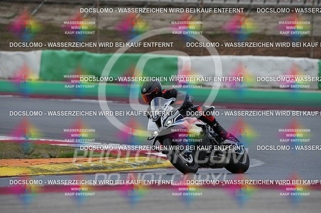 2025_10_30_PBK_14256 | Sportfotografie; SlowMotion; Video; Rennstrecke; Hafeneger; RSE; Speer; Trackday; Motorsportarena; Hockenheimring; Brno; Most; Barcelona; Valencia, Benny; Kaetzmer;
