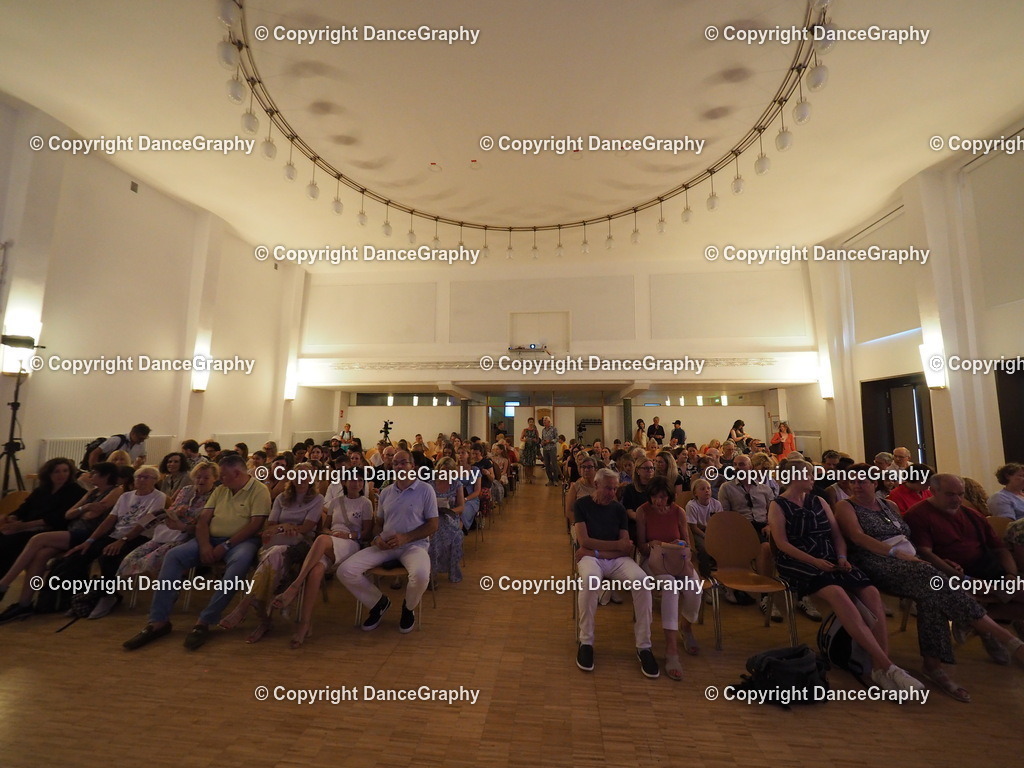 P1010760 | DanceGraphy - Realisiert mit Pictrs.com