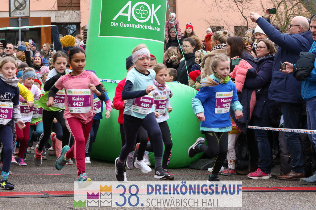 400m AOK Junior Cup | 3 Koenigslauf 2024 400m AOK Junior Cup - Realisiert mit Pictrs.com