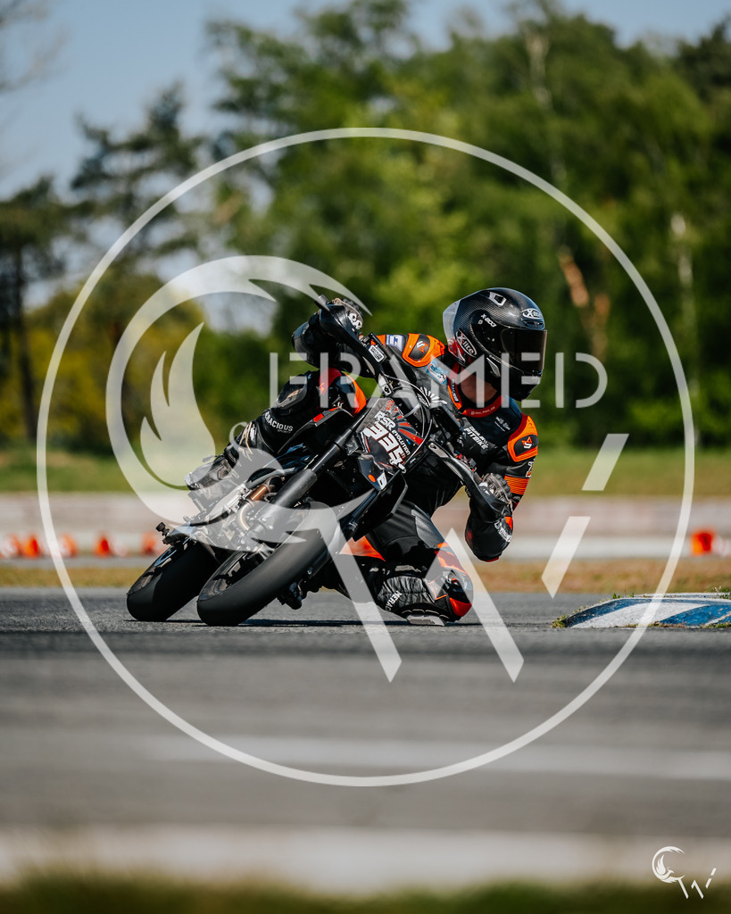 335-10 | cw-framed