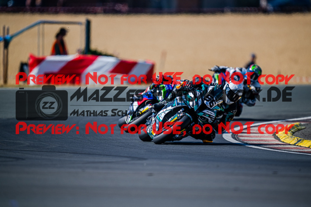 MaZZes_FotoMatrix_220724_0137 | IDM1000