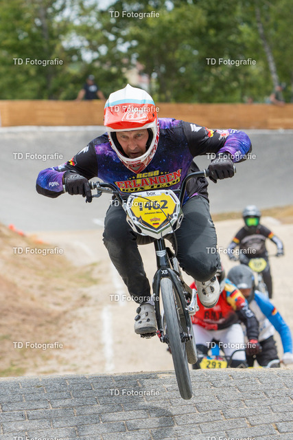 DM_BMX_Race_2025-07947 | Fotogalerie von Thomas Dettweiler mit Eventbildern und lizenzfreien Fotos. Perfekt als Wandbild, für Büro, Website oder private Nutzung. - Realisiert mit Pictrs.com