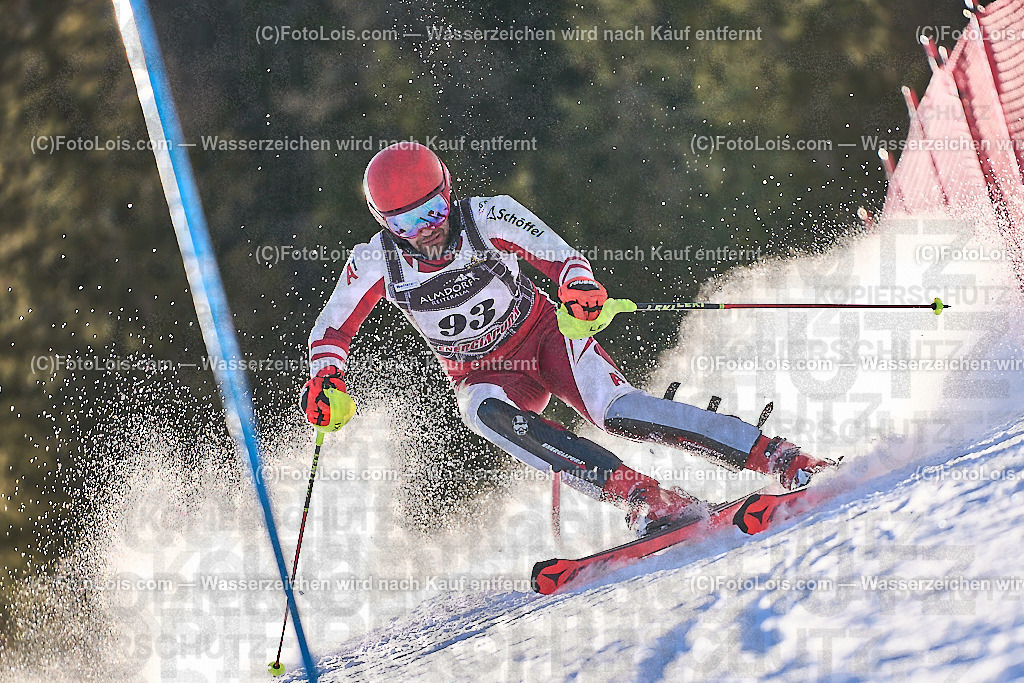 ALP3209_FIS-MastersCup_Reiteralm_SLALOM_Seiser Juergen | FIS-MastersCup SLALOM auf der Reiteralm in Pichl, So 19. Jänner 2025.