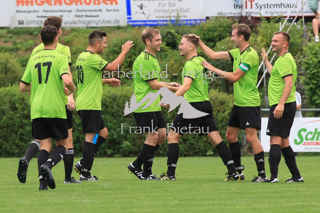 993T3939 | nach dem 1:0 Führungstreffer für Schweinhütt