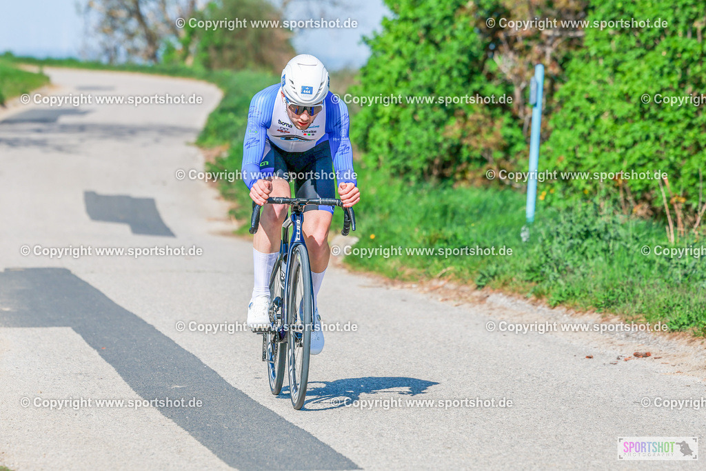 517_AR7_4268 | Neusiedlersee Radmarathon 2026@sportshot_your_pictrs #yourpictures#roadtowm2029 #nrm #neusiedlerseeradmarathon #neusiedlersee #neusiedlerseetourismus #burgenland #mörbisch #nrm26 #burgenlandtourismus #voglundco #poweredbyburgenlandtourismus #radsport #rad #marathon #ucigranfondo #visitburgenland #ucigranfondoworldseries