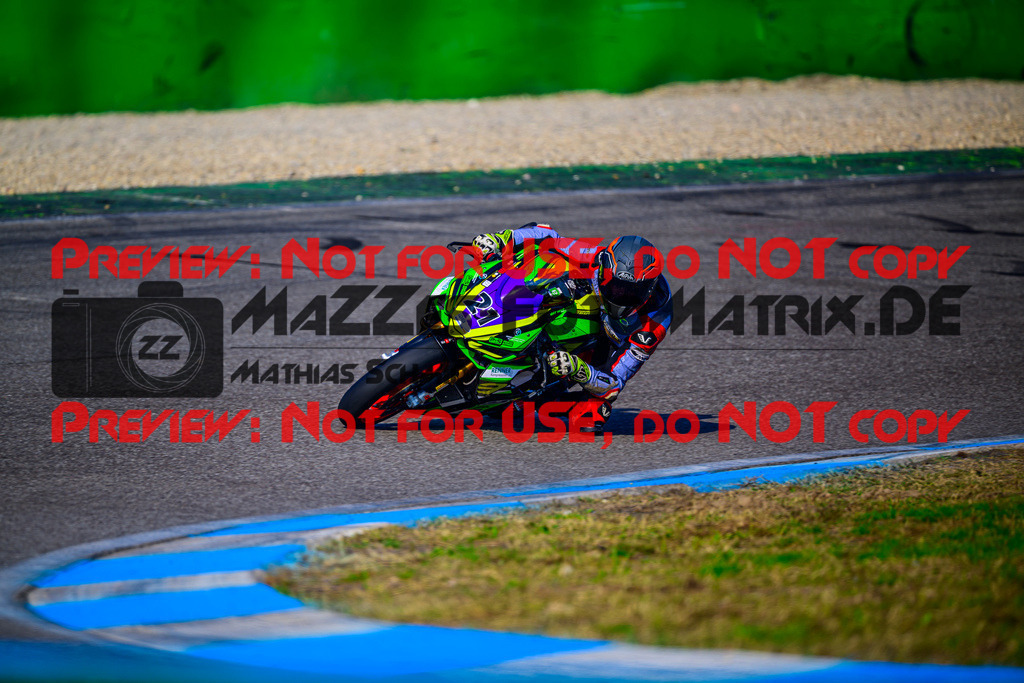 MaZZes_Fotomatrix_20250929_6007705_2448 | WEISS