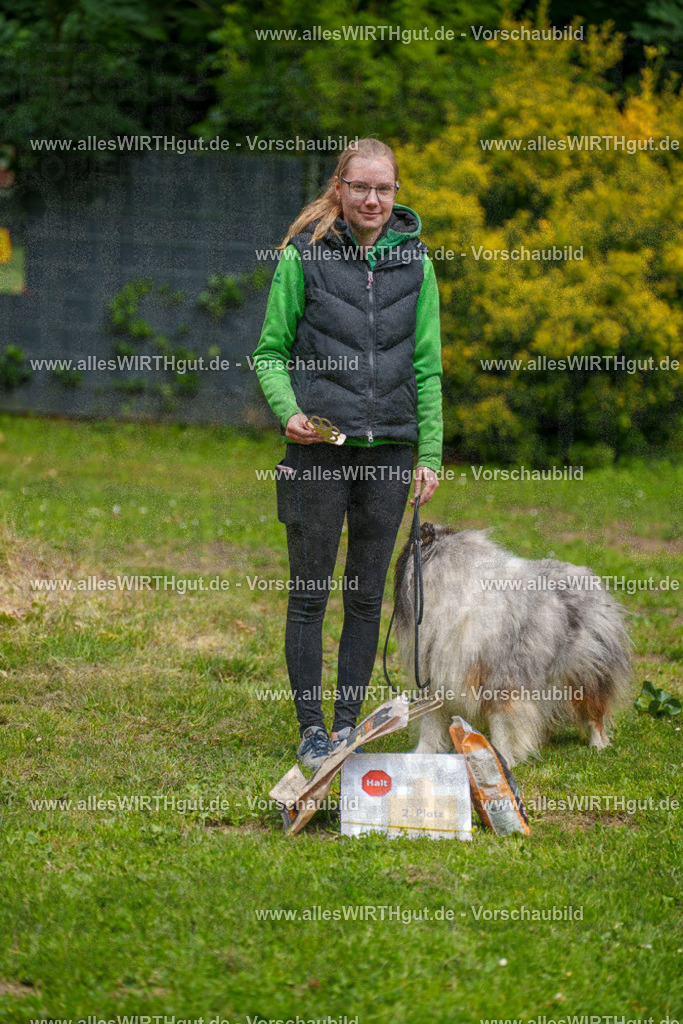 @allesWIRTHgut_Tierfotografie - www.allesWIRTHgut.de - 114634-7R508521 | Professionelle Tierfotografie in Mönchengladbach von Daniel Wirth (allesWIRTHgut). Liebevolle & natürliche Bilder von Hunden & Katzen für unvergessliche Erinnerungen.