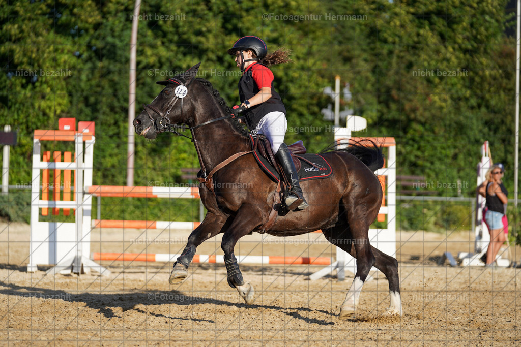 20240824-FAH08774 | Thierhaupten 2024, Bayerisches Landesponyturnier, Turnierbilder, Ponybilder, Turnierfotografen Bayern, Fotoagentur Herrmann