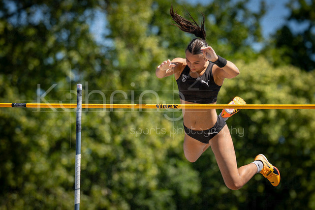 Juniorengala 2026; Mannheim, 13.06.2026 | MANNHEIM, GERMANY - JUNE 13, 2026 :  Eva Marie Weisbrodt (GER/MTG Mannheim) competing in the women’s U20 pole vault during the Juniorengala 2026 at Michael-Hoffmann-Stadion on June 13, 2026 in Mannheim, Germany.