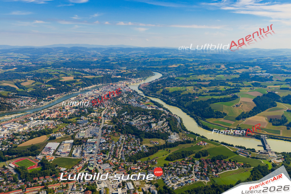 Luftaufnahme von  Passau - Die Luftaufnahme wurde 2025 vom UL-Flugzeug heraus erstellt ( keine Drohne ) - Hochauflösende Luftaufnahme - für professionelle Ausdrucke geeignet. Die Geschenkidee !Mit Lizenz und Bildrechte bestellbar