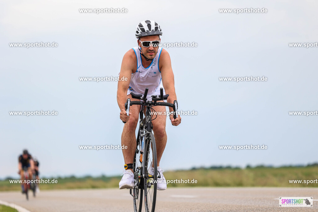 BR8A4095 | Stadttriathlon Erding 2025. #yourpictrs #sportshot_your_pictrs @Sportshotphotography #stadttriathlonerding Copyright: www.sportshot.de
