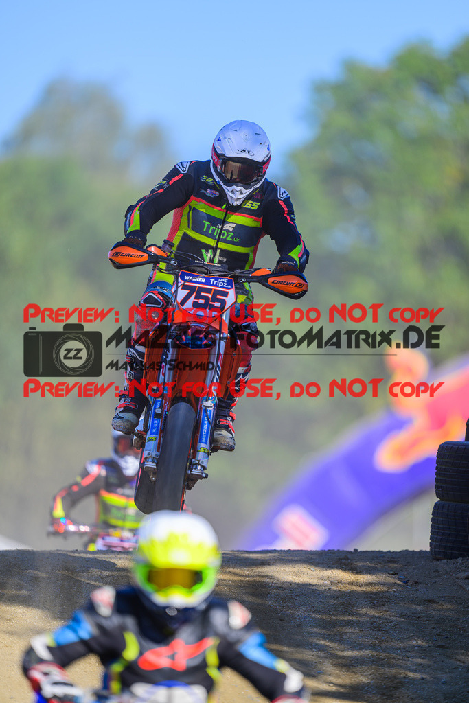 MaZZes_Fotomatrix_20241005_6007705_8392 | SENIOR