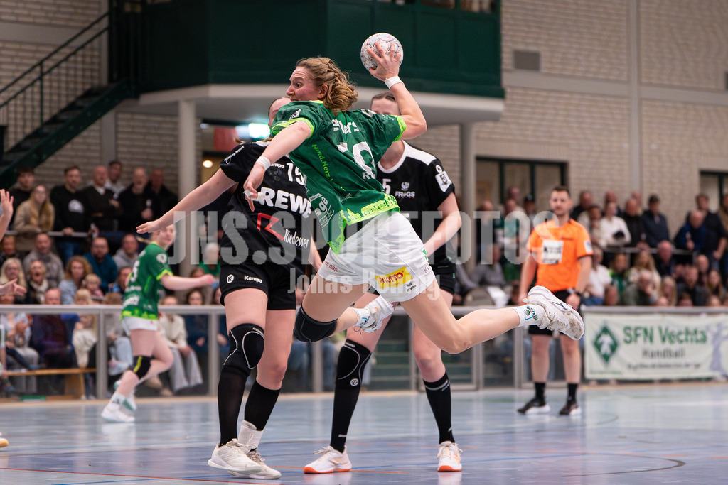 Handball I Frauen I Saison 2025-2026 I 3. Liga Staffel Nord I 20. Spieltag I SC SFN Vechta - SV Henstedt-Ulzburg0019 | jns.sportfotos - Realisiert mit Pictrs.com