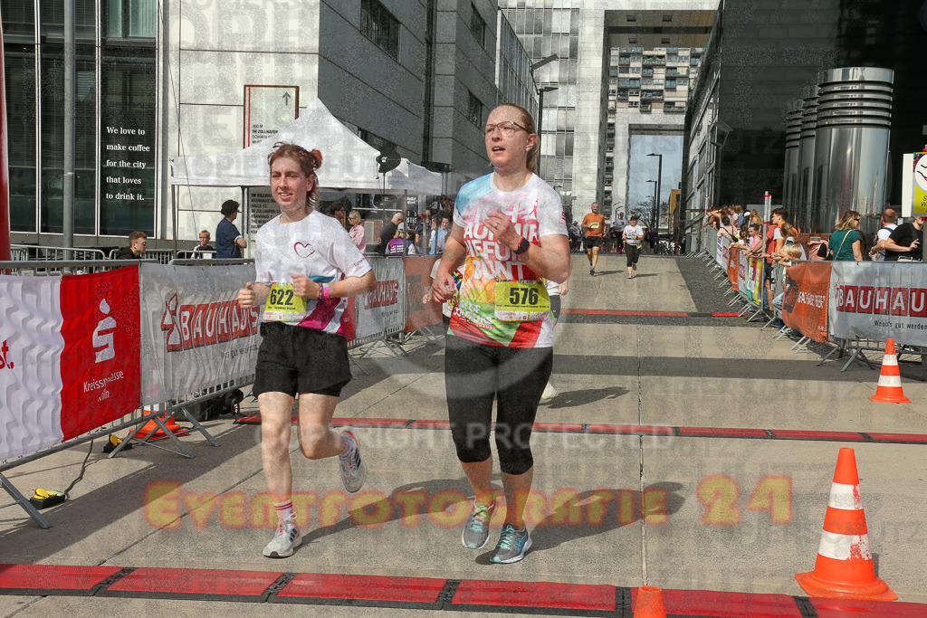 250920_1342_EX1_6337 | Sportfotografie im Rhein-Sieg Kreis, Köln, Bonn, NRW, Rheinland Pfalz, Hessen, etc. Unser Tätigkeitsfeld umfasst den Laufsport vom Volkslauf über den Marathon, Duathlon, Triathon bis zum Ultralauf wie Kölnpfad Ultra oder Schindertrail.