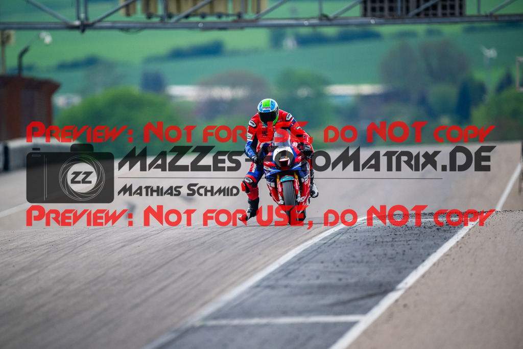 MaZZes_FotoMatrix_240505_6007705_7188 | SBK