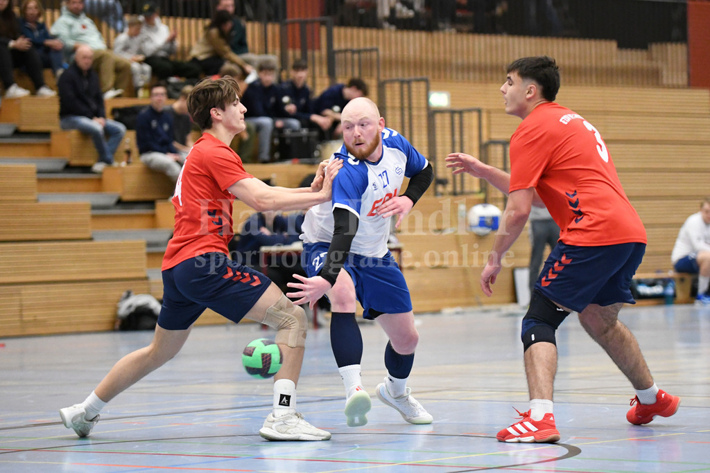 HC Deggendorf : ETSV 09 Landshut II | Michel Poek (HC Deggendorf #27) - Realisiert mit Pictrs.com