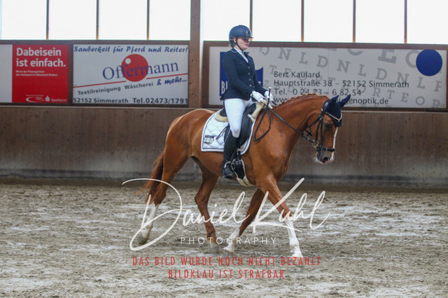 DKP44302 | Turniersportfotografie; Pferdefotografie; Dressurfotografie