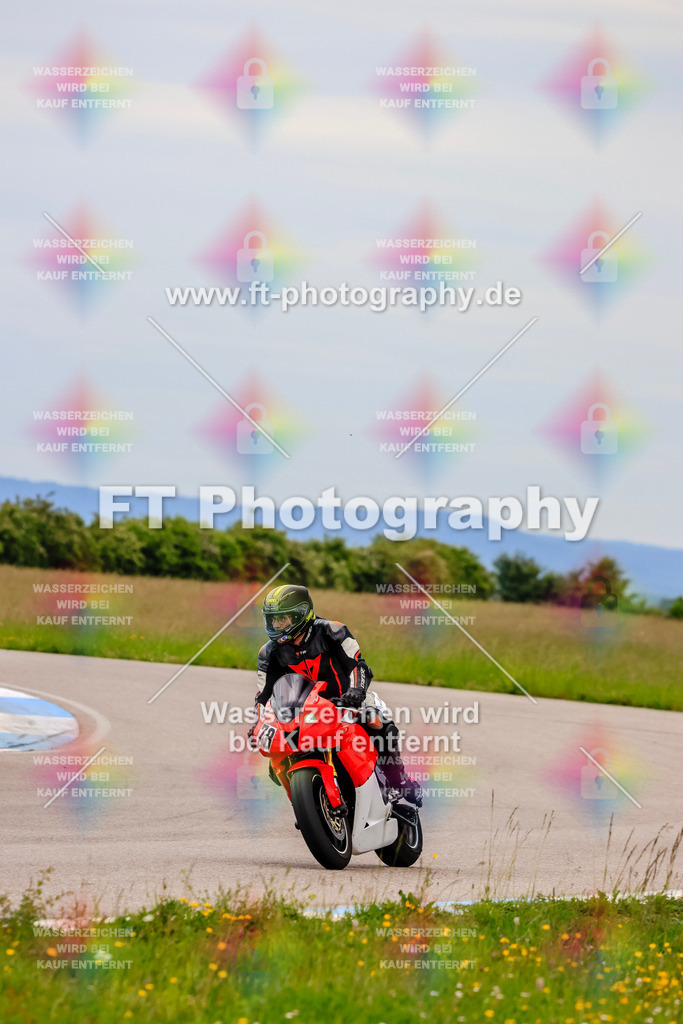 MotoTeam-2887 | Hier findet Ihr Bilder von Touristenfahrten auf der Nürburgring Nordschleife oder von anderen Veranstaltungen die ich besucht habe. Viel Spass beim Durch Schauen 