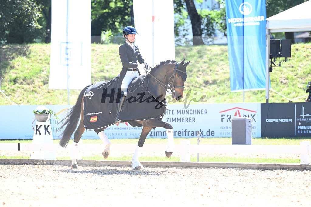 Goldenes Reitabzeichen_Adrian Munoz Jurado_11254506 | hf-fotografie - Realisiert mit Pictrs.com