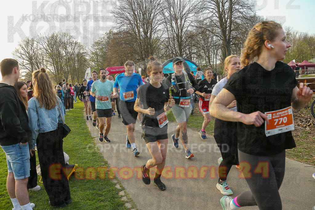 250328_1749_EX1_5783 | Sportfotografie im Rhein-Sieg Kreis, Köln, Bonn, NRW, Rheinland Pfalz, Hessen, etc. Unser Tätigkeitsfeld umfasst den Laufsport vom Volkslauf über den Marathon, Duathlon, Triathon bis zum Ultralauf wie Kölnpfad Ultra oder Schindertrail.