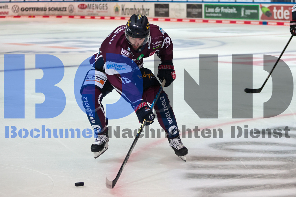 SES_ISENUR20250919-13 | bond - Realisiert mit Pictrs.com