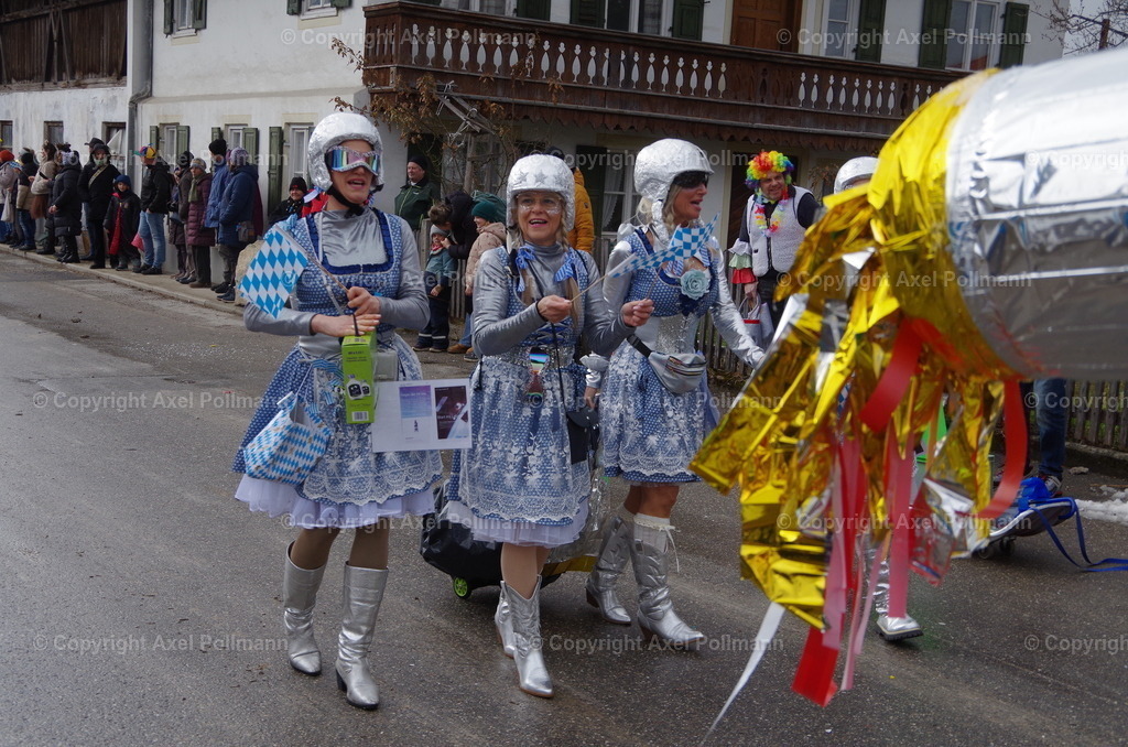 IMGP3513 | fotografiert von Axel PollmannLeonhardi Wallfahrt Benediktbeuern und Murnau, Fronleichnam, Fasching, Landschaft im Loisachtal und Benediktbeuern  - Realisiert mit Pictrs.com