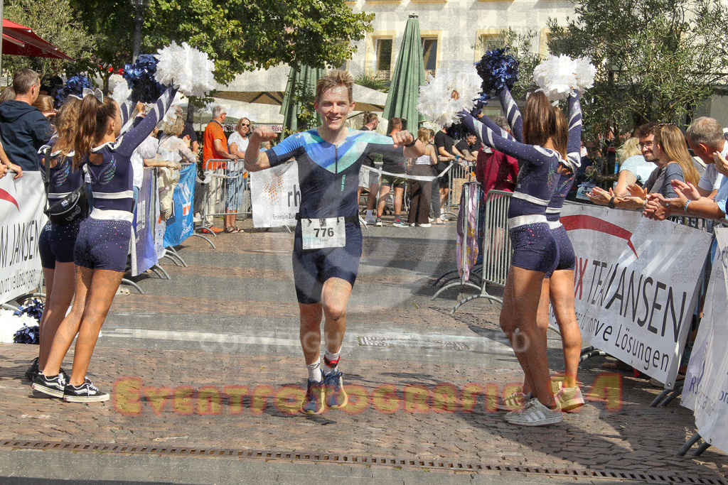 250824_1504_EV4_2625 | Sportfotografie im Rhein-Sieg Kreis, Köln, Bonn, NRW, Rheinland Pfalz, Hessen, etc. Unser Tätigkeitsfeld umfasst den Laufsport vom Volkslauf über den Marathon, Duathlon, Triathon bis zum Ultralauf wie Kölnpfad Ultra oder Schindertrail.