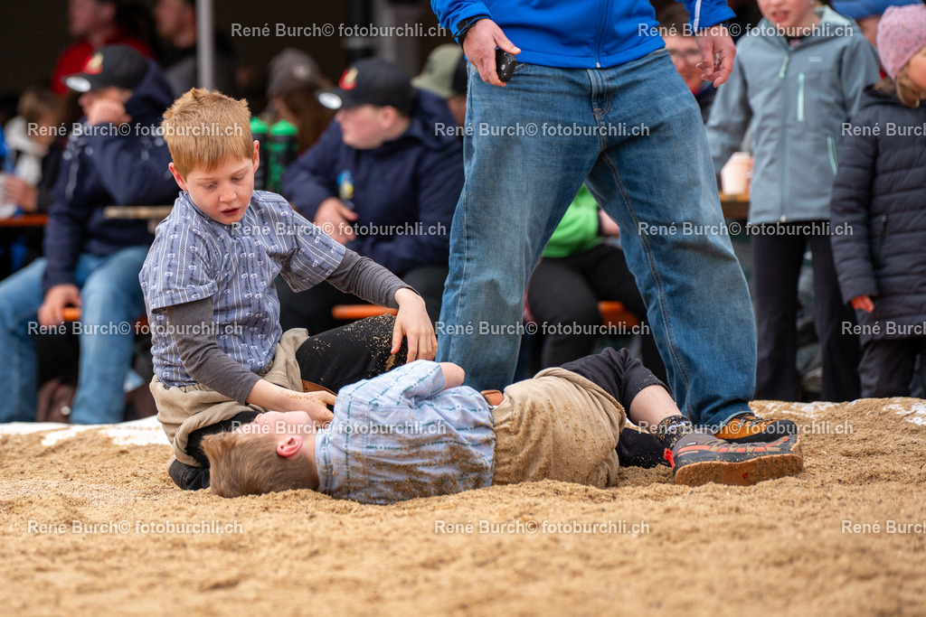BUR05888 | René Burch leidenschaftlicher Fotograf aus Kerns in Obwalden.  Hier finden sie Sport, Landschaft und Natur Fotografie.
 - Realisiert mit Pictrs.com