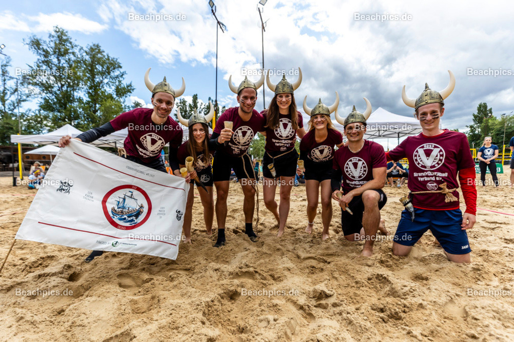 2025-200079628-Strandvölkerball-WM_1 |  23.08.2025; Berlin Foto: Gerold Rebsch - www.beachpics.de