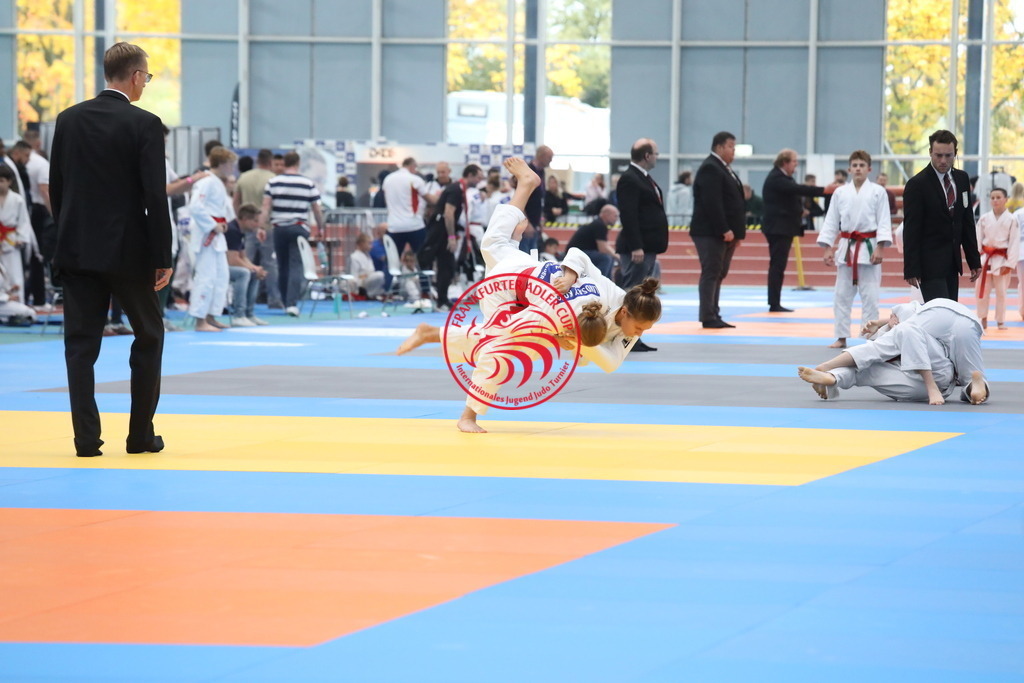 1J7A3308 | Fotos vom Adler Cup - Pictures from Adler Cup

Hier findet Ihr alle Eindrücke und großen Momente der Adler Cup Wochenenden. Here you will find all impressions and great moments of the Adler Cup weekends. - Realisiert mit Pictrs.com