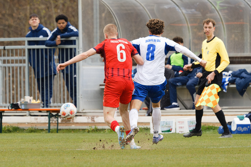 20260412-FCHS04_114 | 1.FC Heidenheim 1846 vs. FC Schalke 04, Fußball, U19, A-Junioren, NWL, U19-DFB-Nachwusliga, 2025/2026, 8. Spieltag, 12.04.2026 in Heidenheim, Walter-Birkhold-Jugendstadion (Foto: Michael Bulling) - Realisiert mit Pictrs.com
