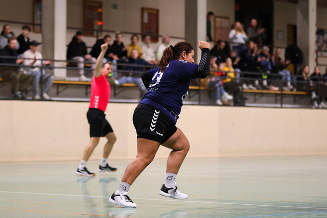Handball I Damen I Saison 2025-2026 I Verbandsliga Süd I HSG Kalkberg 06 - MTV Dänischenhagen I 14.12.2025.223 | Svenja Hamel (23, HSG Kalkberg 06) - Realisiert mit Pictrs.com