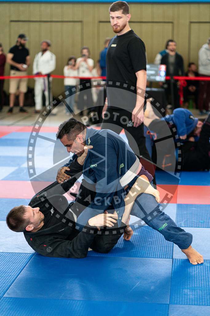 20250510PBB0644 | Athletes compete during the JJLG Berlin Open Jiu-Jitsu Championship on May 10, 2025 in Berlin, Germany. © Chiara Dazi / photoblackbelt