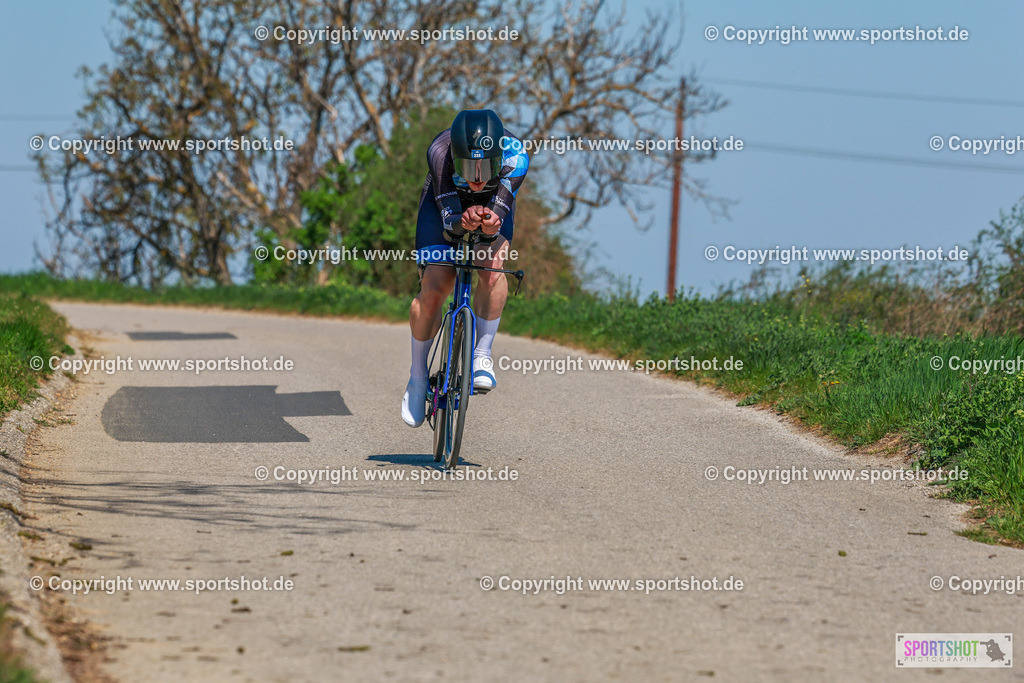 112_AR7_3810 | Neusiedlersee Radmarathon 2026@sportshot_your_pictrs #yourpictures#roadtowm2029 #nrm #neusiedlerseeradmarathon #neusiedlersee #neusiedlerseetourismus #burgenland #mörbisch #nrm26 #burgenlandtourismus #voglundco #poweredbyburgenlandtourismus #radsport #rad #marathon #ucigranfondo #visitburgenland #ucigranfondoworldseries