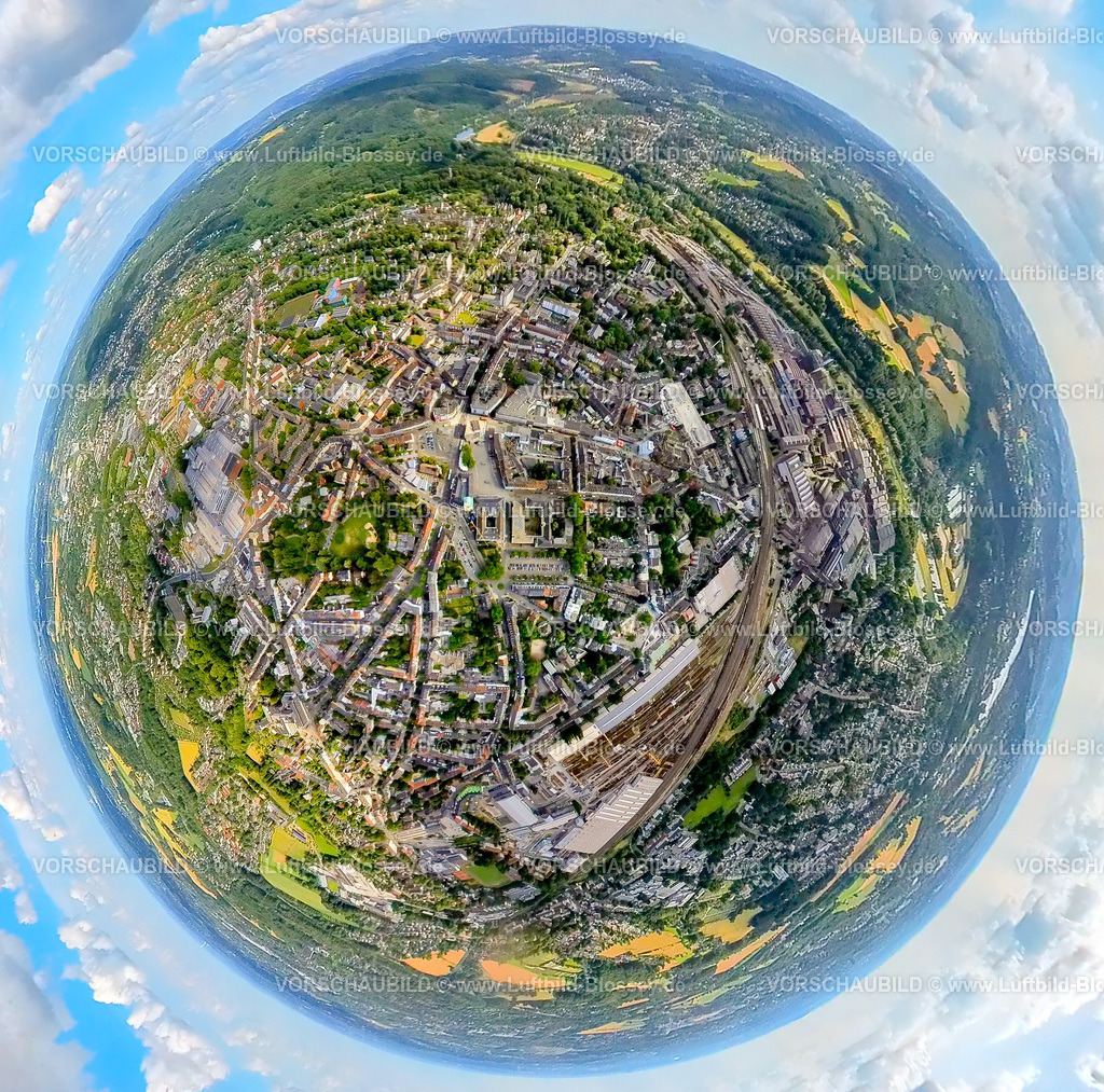 Witten230790043_City_Rathaus | Luftbild, Witten City mit Rathaus, Lutherpark, Erdkugel, Fisheye Aufnahme, Fischaugen Aufnahme, 360 Grad Aufnahme, tiny world, , Witten, Ruhrgebiet, Nordrhein-Westfalen, Deutschland