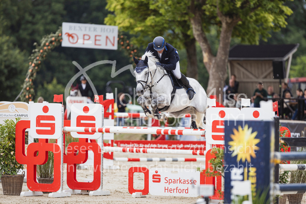 250712_BHO_Championat-218 | Deine schönsten Turniermomente als professionelle Fotos! Entdecke hochwertige Pferdesport-Fotografie im Online-Shop. Jetzt Fotos finden & bestellen!