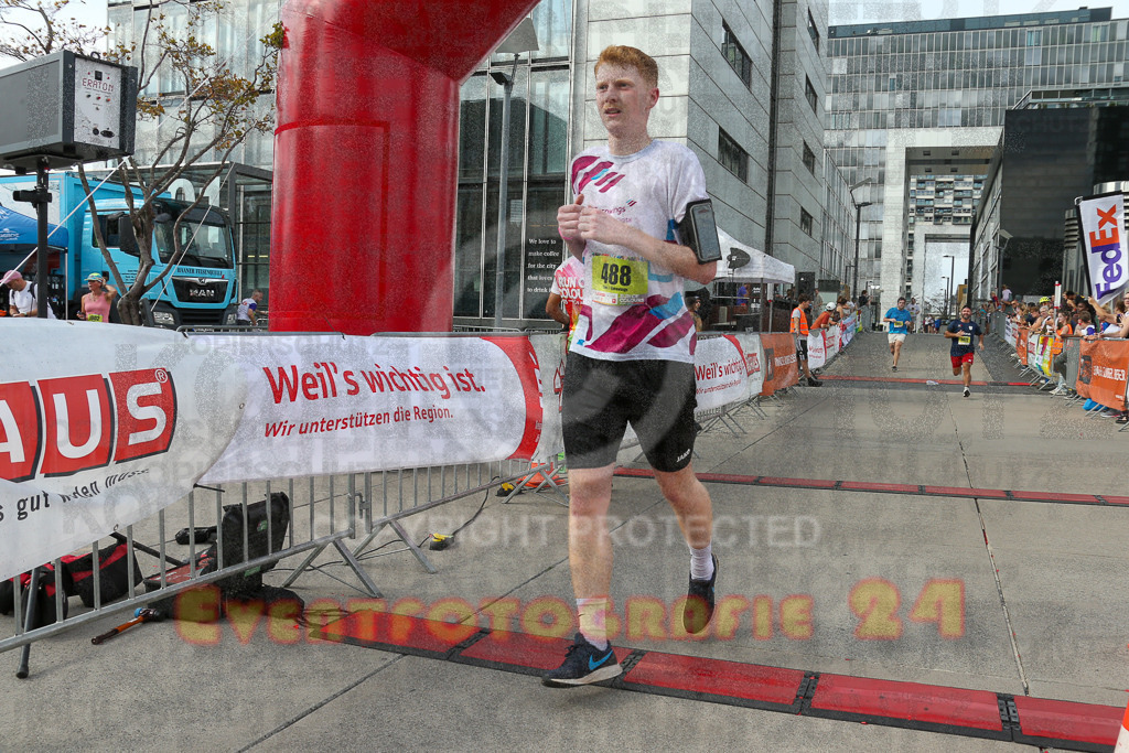250920_1531_EX1_9786 | Sportfotografie im Rhein-Sieg Kreis, Köln, Bonn, NRW, Rheinland Pfalz, Hessen, etc. Unser Tätigkeitsfeld umfasst den Laufsport vom Volkslauf über den Marathon, Duathlon, Triathon bis zum Ultralauf wie Kölnpfad Ultra oder Schindertrail.