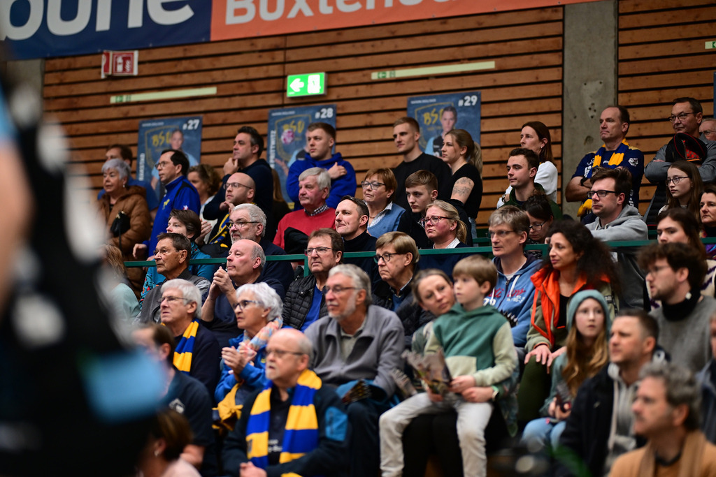 Handball I Frauen I Saison 2024-2025 I 1. HBF I 19. Spieltag I Buxtehuder SV - HSG Blomberg-Lippe | Der Sportfotograf. - Realisiert mit Pictrs.com