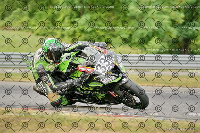25bt05-0027 | markuskiefer.com - Realisiert mit Pictrs.com