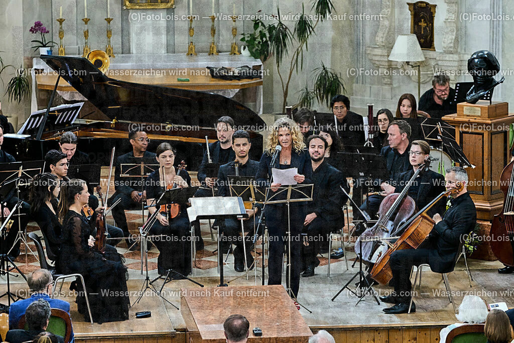 ALP0383_XXXIX_Chopin-Festival_Camerata Mozartiana_Doderer Johanna | (C)FotoLois.com, Alois Spandl, XXXIX. internationales CHOPIN-Festival in der Kartause Gaming, Eröffnungskonzert in der Kartausenkirche mit Janusz Olejniczak (Klavier), Camerata Marzatiana unter Daniel Auner, Johanna Doderer (Komponistin), Natalia Rehling (Klavier), Ingolf Wunder (Klavier), Fr 4. August 2023.