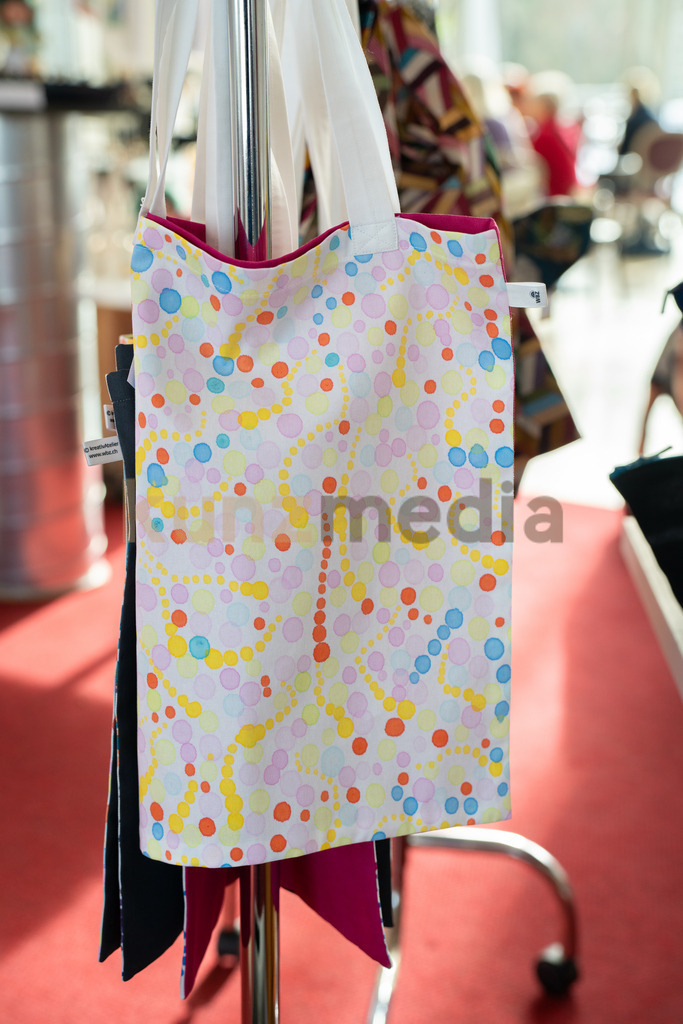 049_Villa Kunterbunt WBZ Vernissage _ Ausstellung_kunzmedia.ch | OnlineShop für Bilder kunzmedia.ch