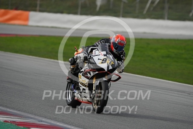 2024_10_25_PBK_32260 | Sportfotografie; SlowMotion; Video; Rennstrecke; Hafeneger; Speer; Racing; RSE; BMW; CBO; Trackday; Motorsportarena; Hockenheimring; Brno; Most; Barcelona; Valencia