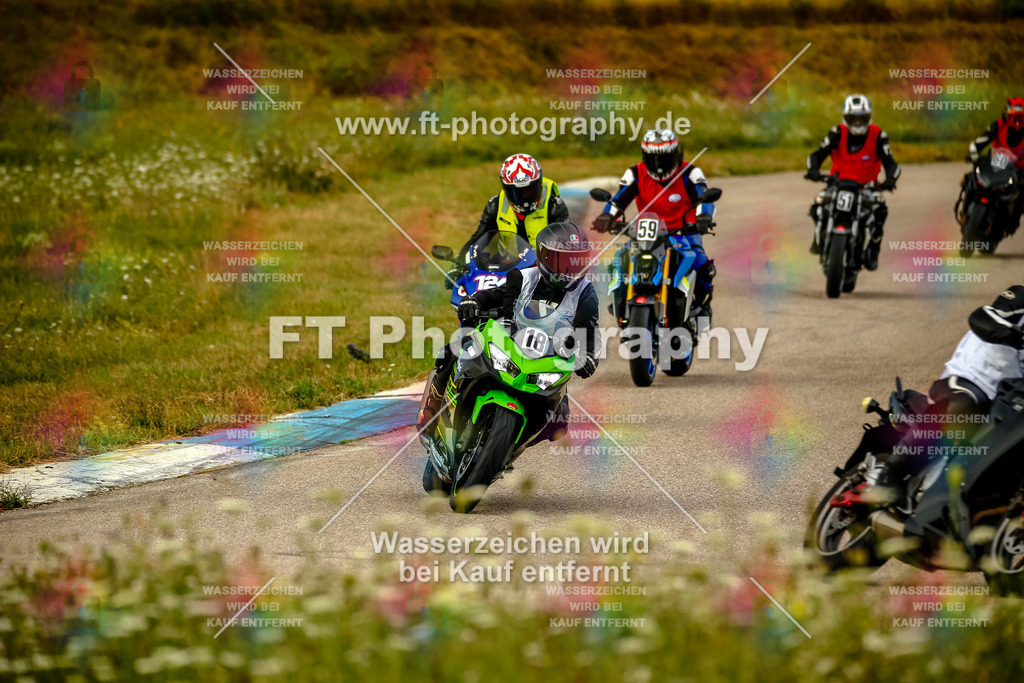 Chambley Juli-0928 | Hier findet Ihr Bilder von Touristenfahrten auf der Nürburgring Nordschleife oder von anderen Veranstaltungen die ich besucht habe. Viel Spass beim Durch Schauen 
