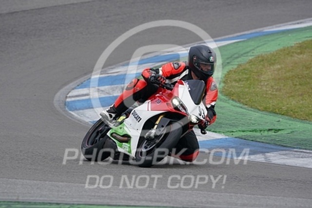 2023_05_01_PBK_29157 | Sportfotografie; SlowMotion; Video; Rennstrecke; Hafeneger; Speer; Racing; RSE; BMW; CBO; Trackday; Motorsportarena; Hockenheimring; Brno; Most; Barcelona; Valencia