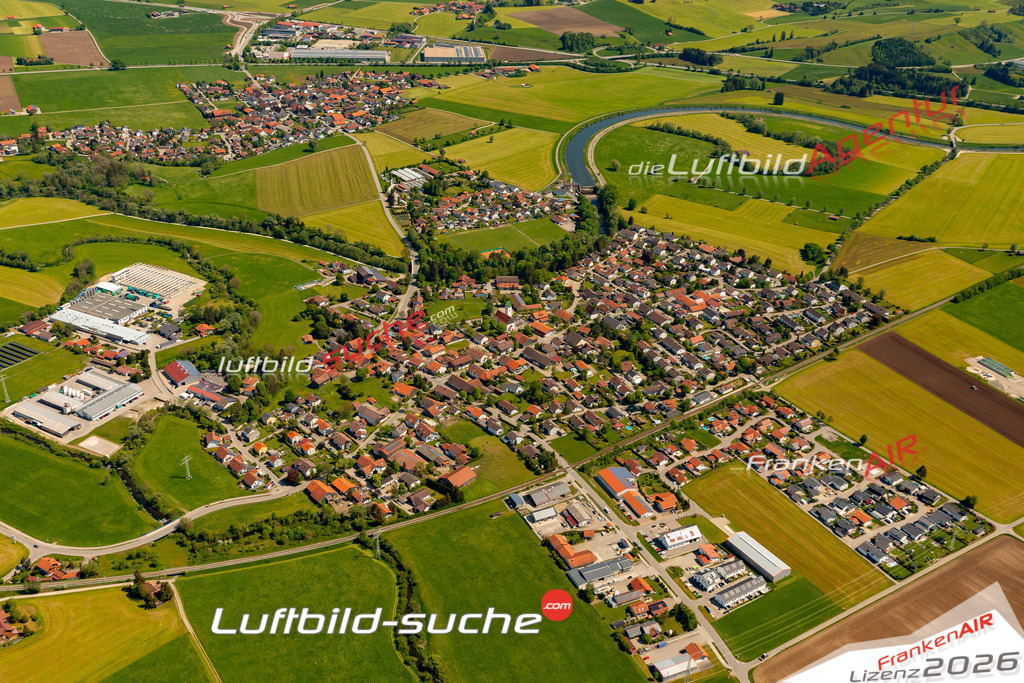 Das Luftbild zeigt : Ebenhofen Biessenhofen - Die Luftaufnahme wurde 2024 vom UL-Flugzeug aus erstellt ( keine Drohne ) - Hochauflösende Luftaufnahme - Für grossformatige Ausdrucke geeignet. Die Geschenkidee !Mit Lizenz und Bildrechte bestellbar