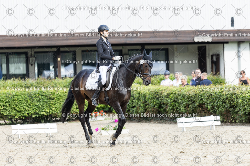 CL5A6142-2 | Emilia Reinking Fotografie - Realisiert mit Pictrs.com